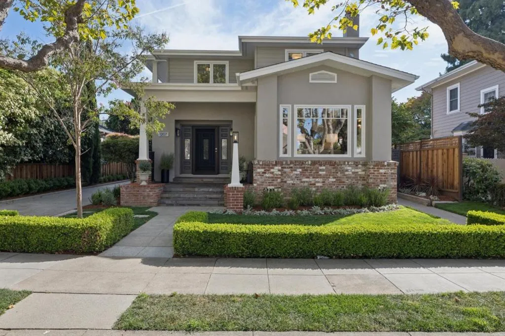 1207 Cortez Ave
