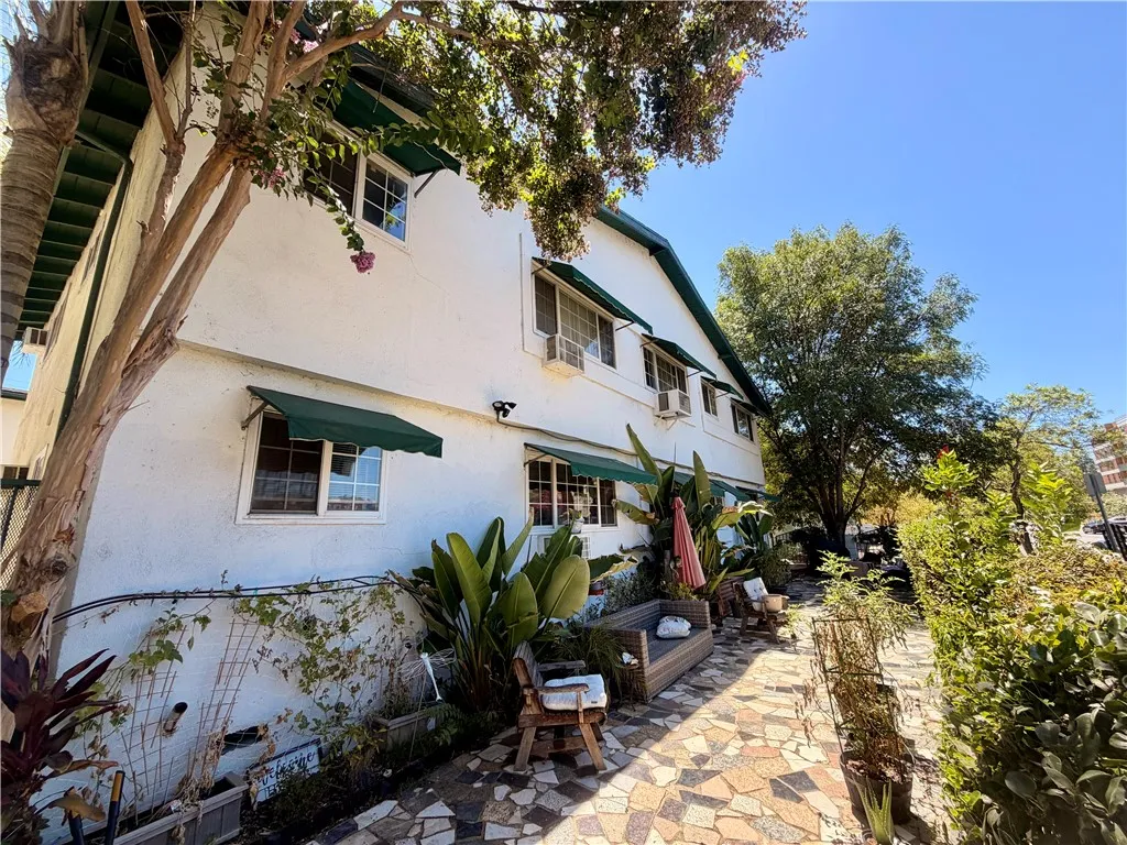 4824 Hazeltine Ave, Sherman Oaks, California 91423 — photo 4