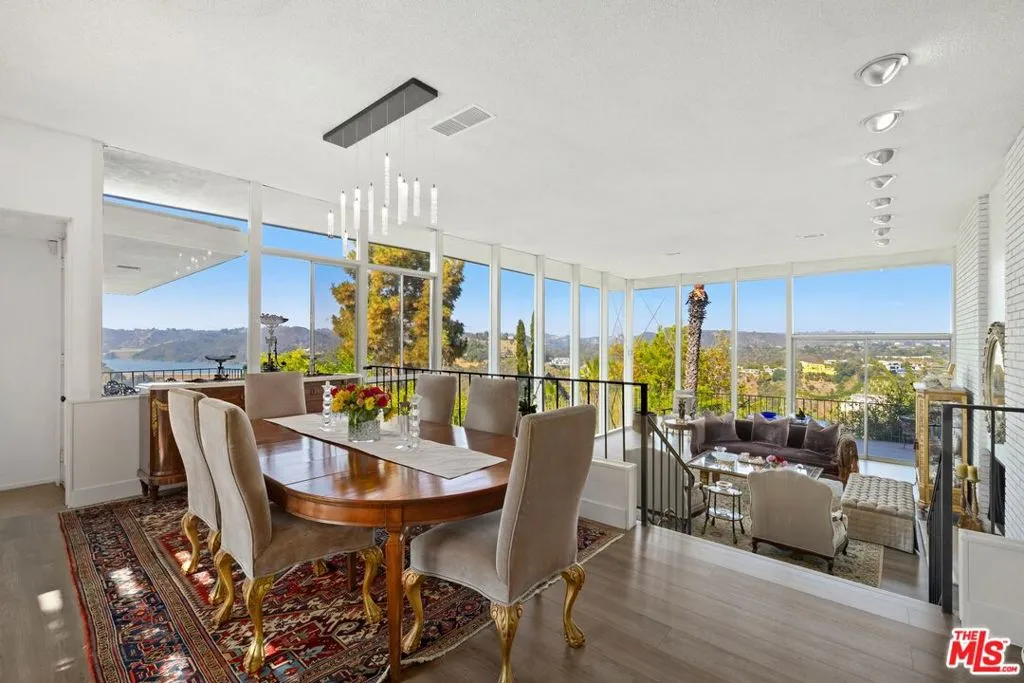 1298 Stradella Road, Los Angeles, California 90077 — photo 4