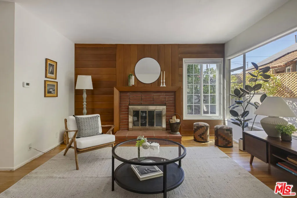 4163 Verdugo View Drive, Los Angeles, California 90065 — photo 4