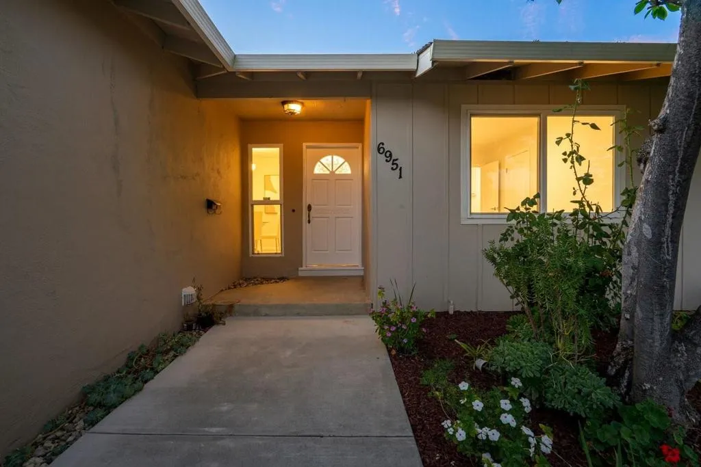 6951 Blue Hill, San Jose, California 95129 — photo 5