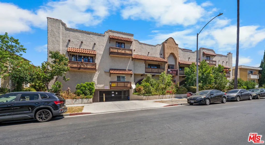 444 S Gramercy Place 10, Los Angeles, California 90020 — photo 5