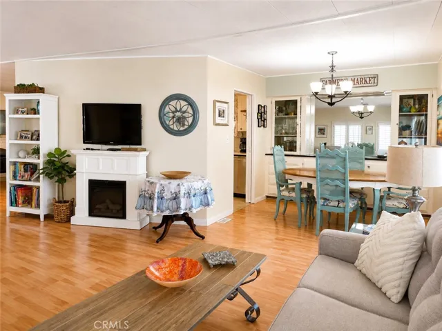 303 Magpie, Fountain Valley, California 92708 — photo 4