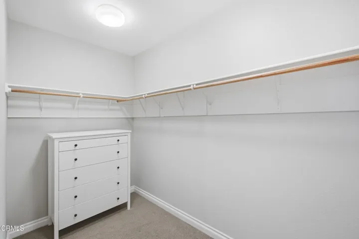 35_closet