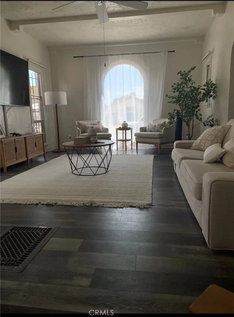819 W 102nd St, Los Angeles, California 90044 — photo 4