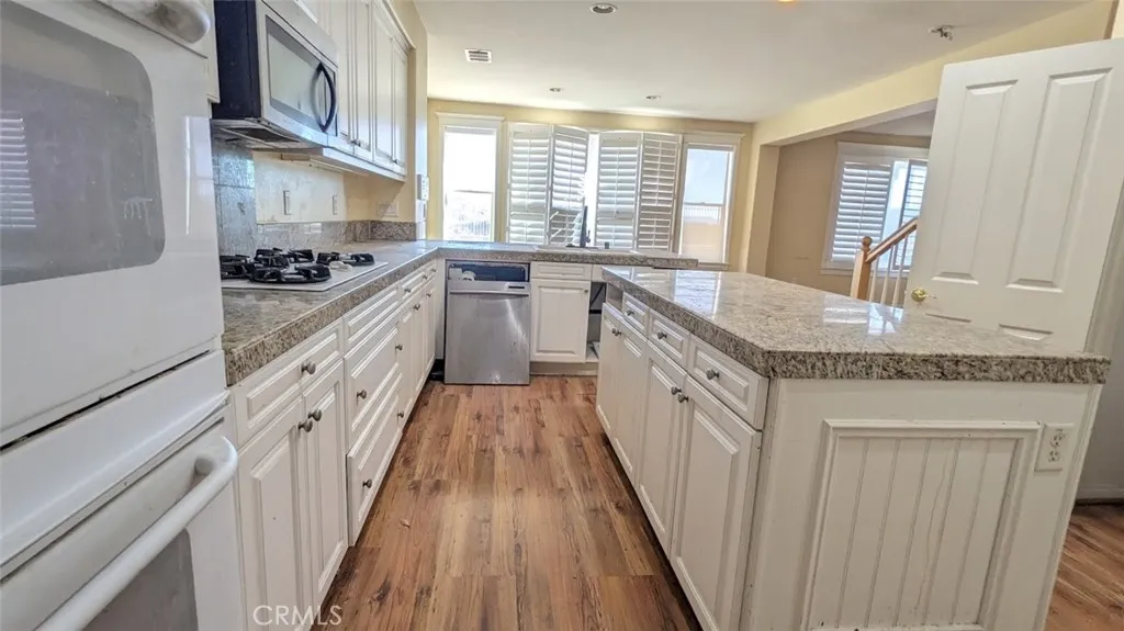 35629 Abelia Street, Murrieta, California 92562 — photo 5