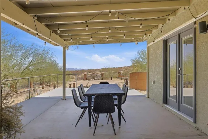 48-Patio