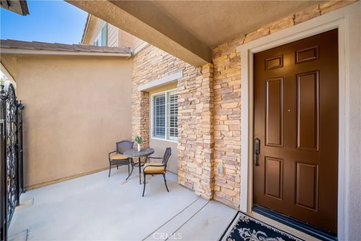 Private Gated Courtyard