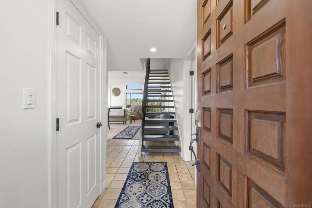 2501 Navarra 121, Carlsbad, California 92009 — photo 5