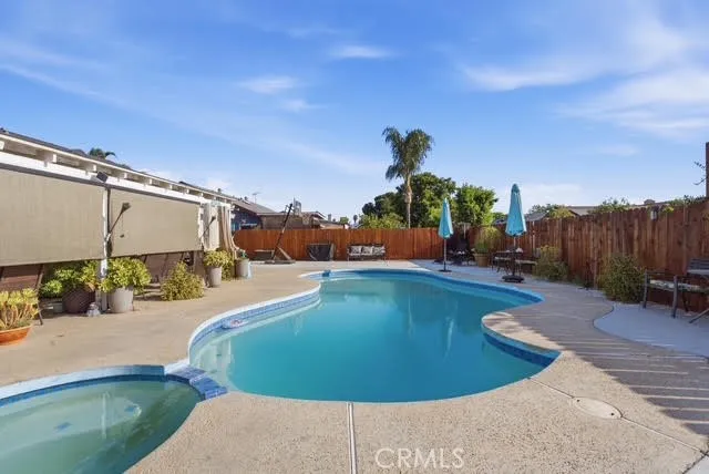 Pool Pic # 1