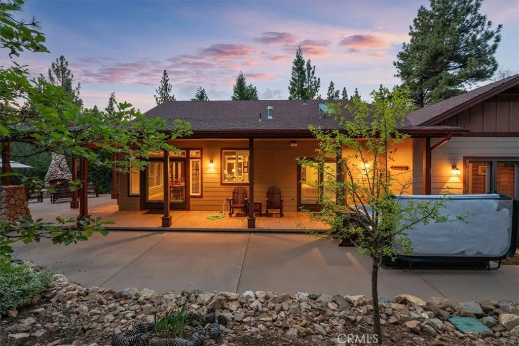 1924 Shady Lane, Big Bear City, California 92314 — photo 5