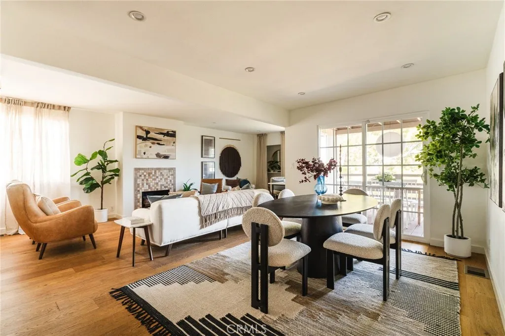 1088 Montecito Dr