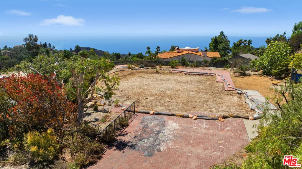 23468 W Moon Shadows Drive, Malibu, California 90265 — photo 5