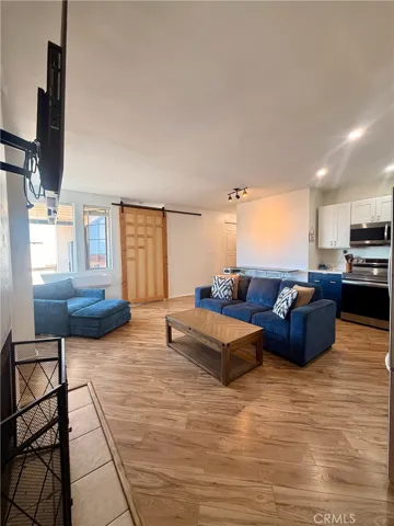 2575 37 E 19th, Signal Hill, California 90755 — photo 4