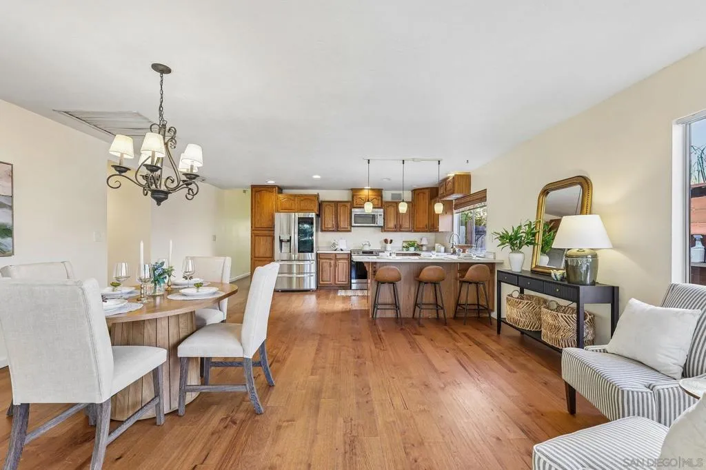 8869 Menkar Rd, San Diego, California 92126 — photo 4