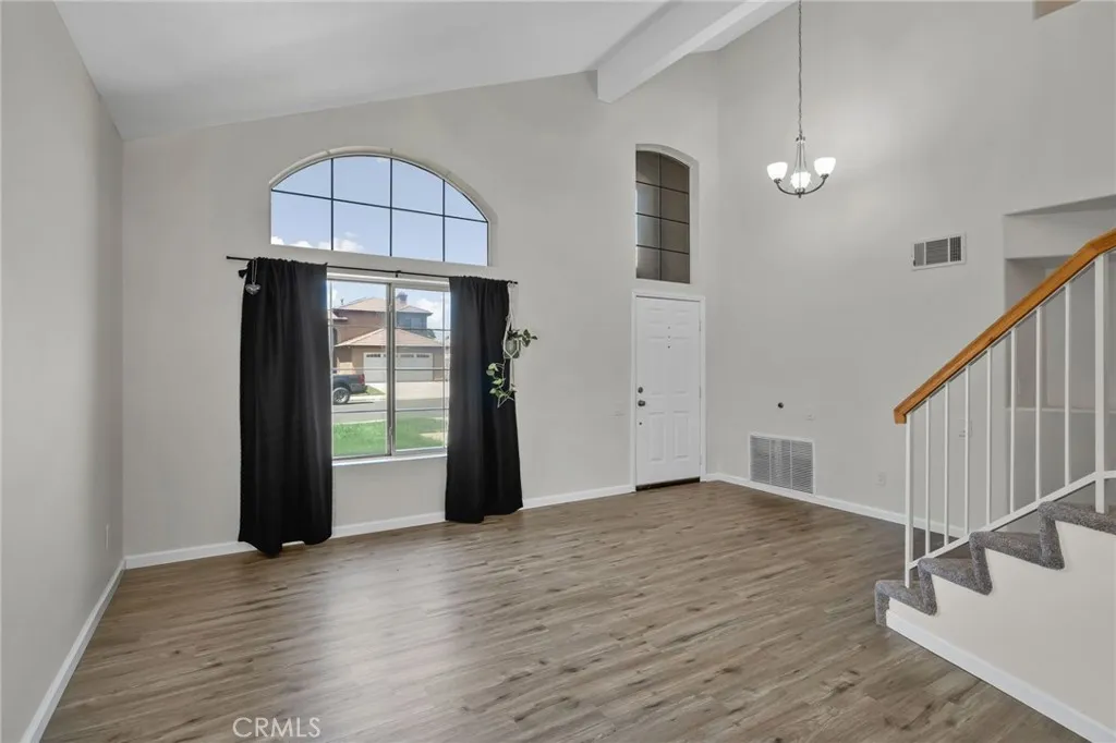972 Creston, Beaumont, California 92223 — photo 4