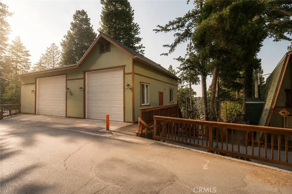 24244 Altdorf, Crestline, California 92325 — photo 5