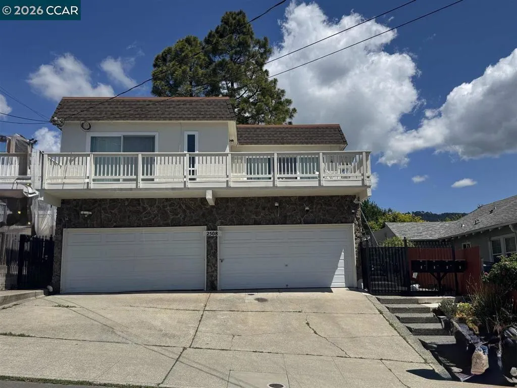 2508 Damuth St