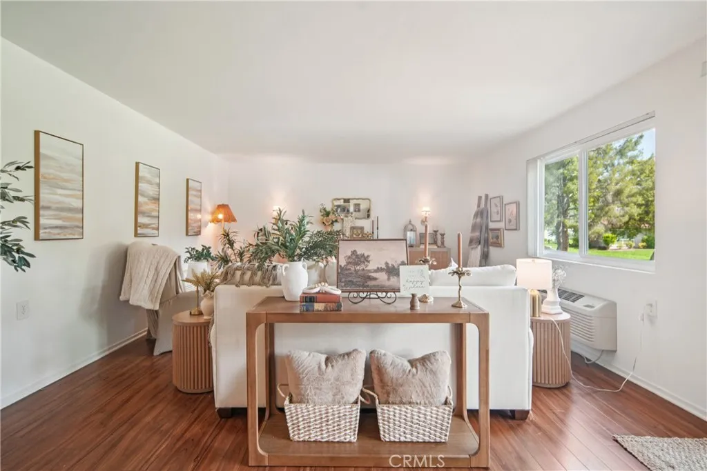 2402 Via Mariposa W 1e, Laguna Woods, California 92637 — photo 5