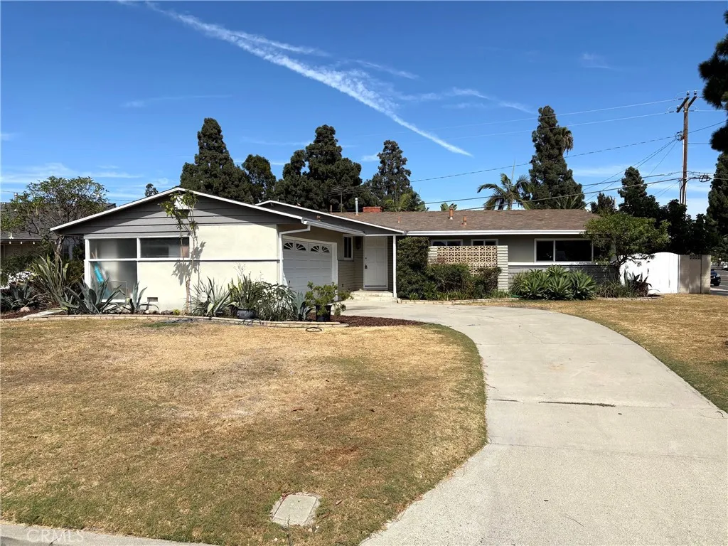 10445 Ballard