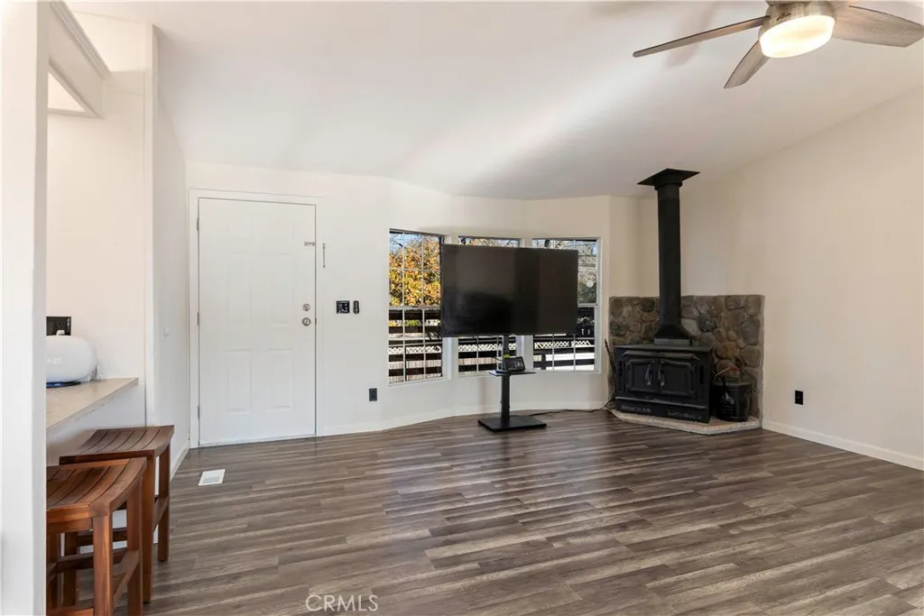 5675 Lakeshore Boulevard, Lakeport, California 95453 — photo 5