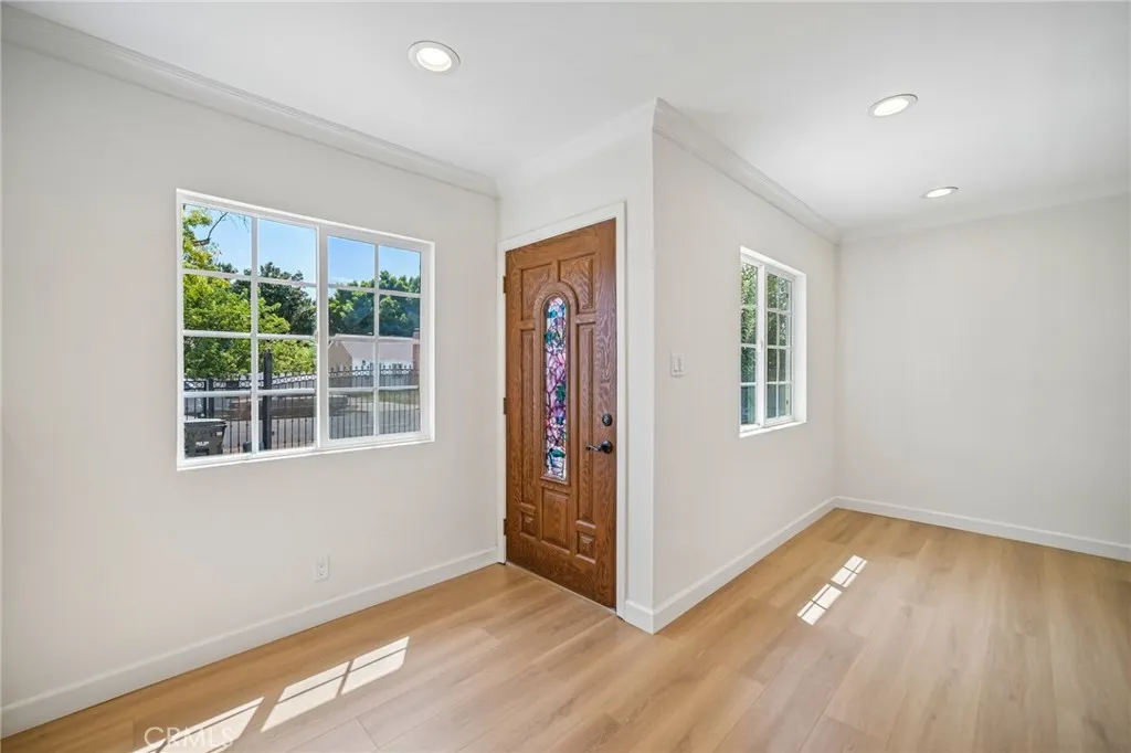 7419 Gaviota Avenue, Van Nuys, California 91406 — photo 5