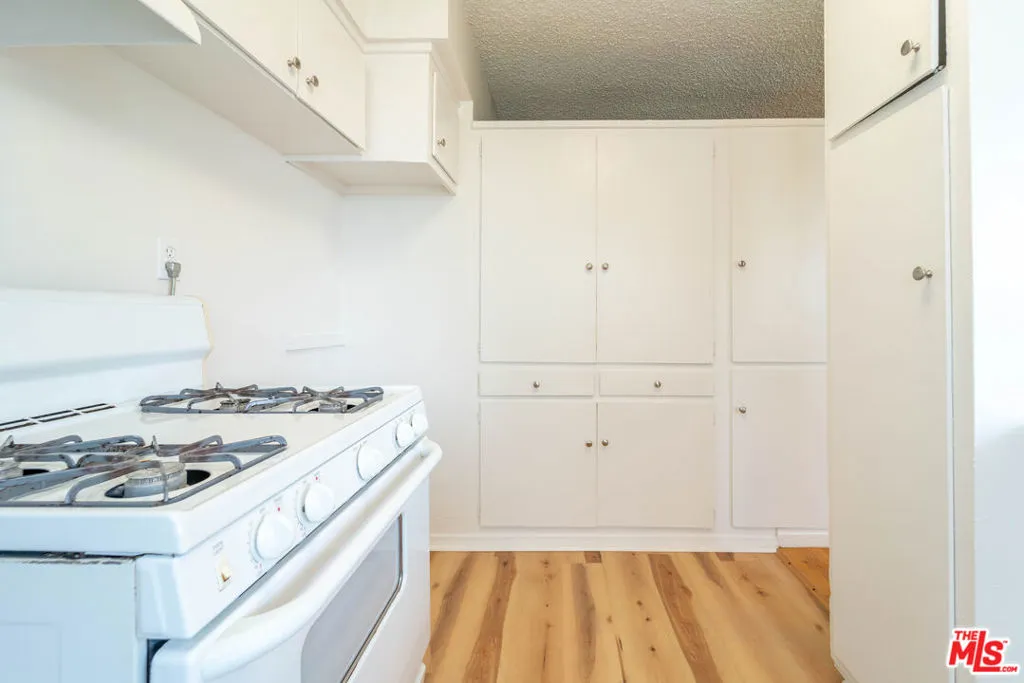 Kitchen - more storage