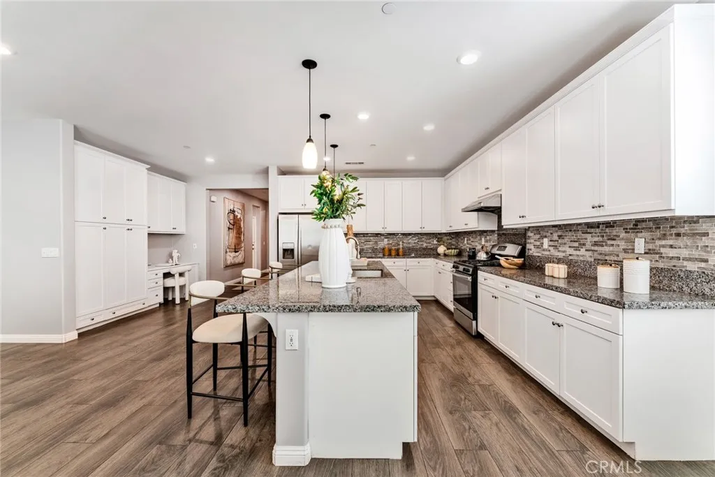 18036 Cloudberry Drive, San Bernardino, California 92407 — photo 5