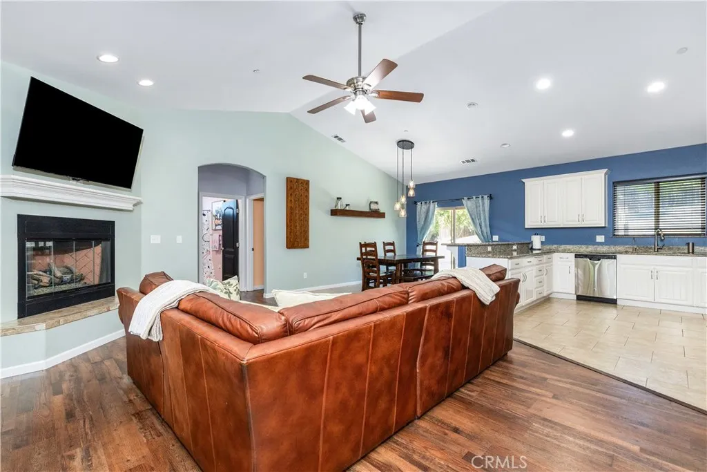 2225 Holly Drive, Paso Robles, California 93446 — photo 4