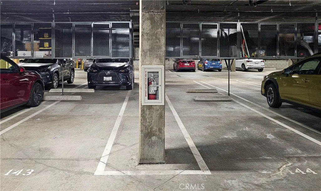 Side by side parking with storage