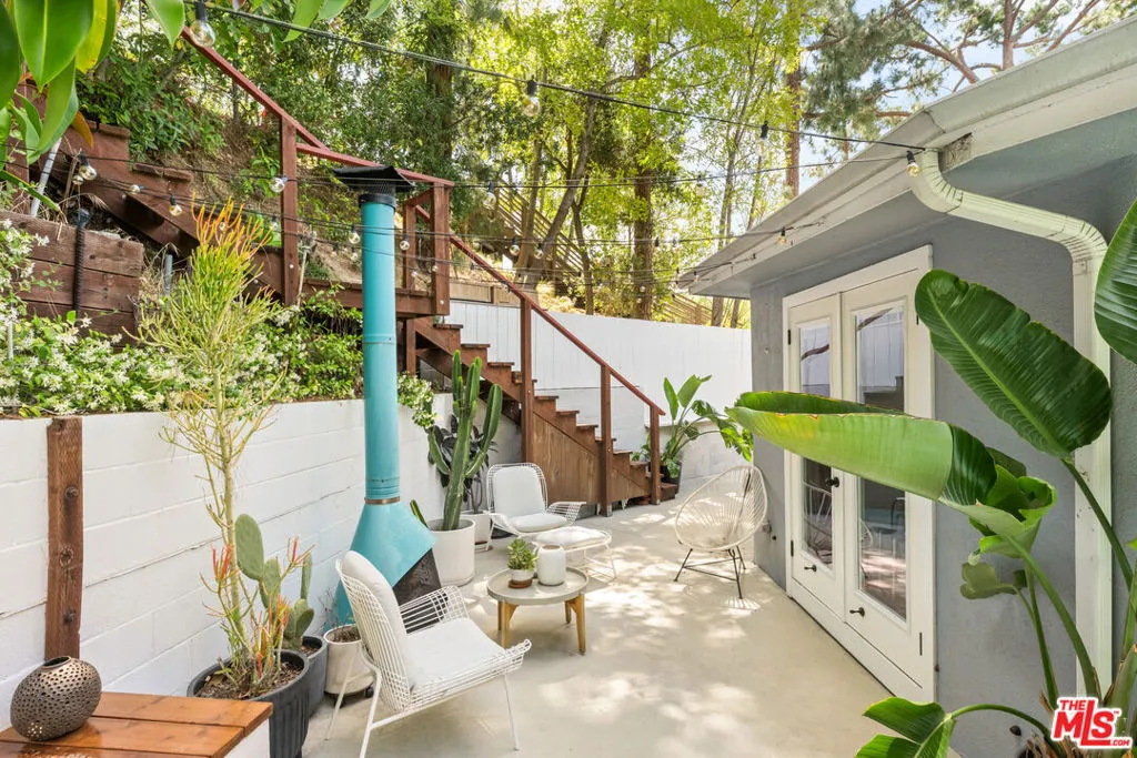 3744 Buena Park Drive, Studio City, California 91604 — photo 4