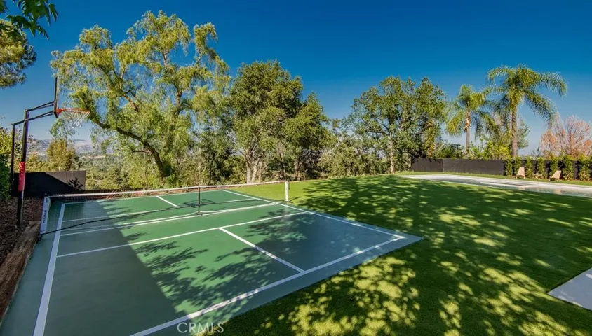 24245 Hatteras, Woodland Hills, California 91367 — photo 5