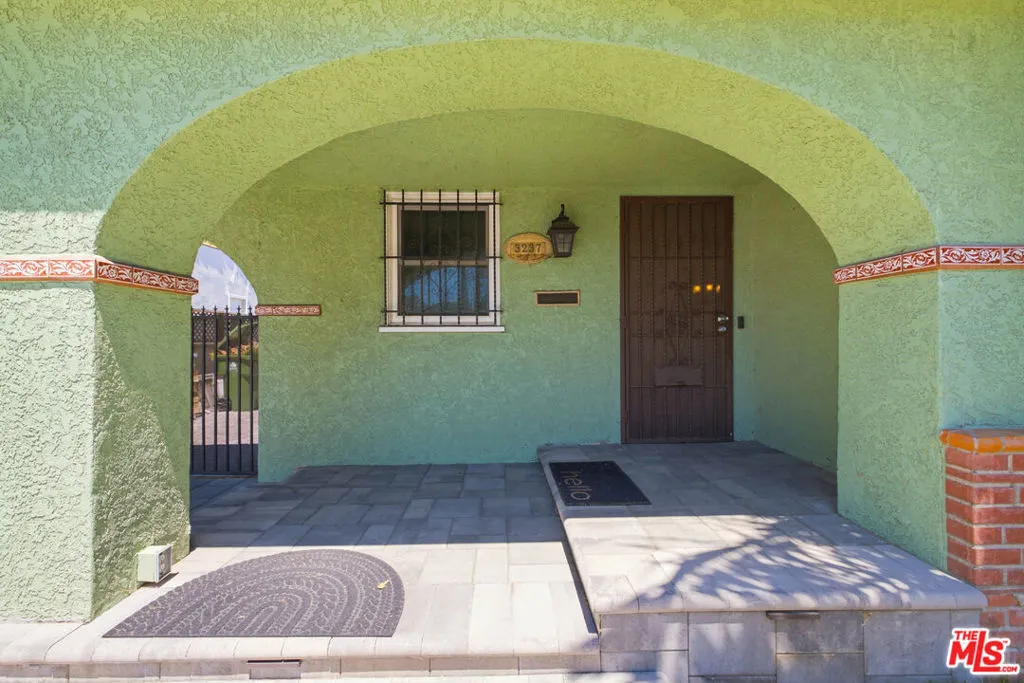 3237 W 74th Street, Los Angeles, California 90043 — photo 4