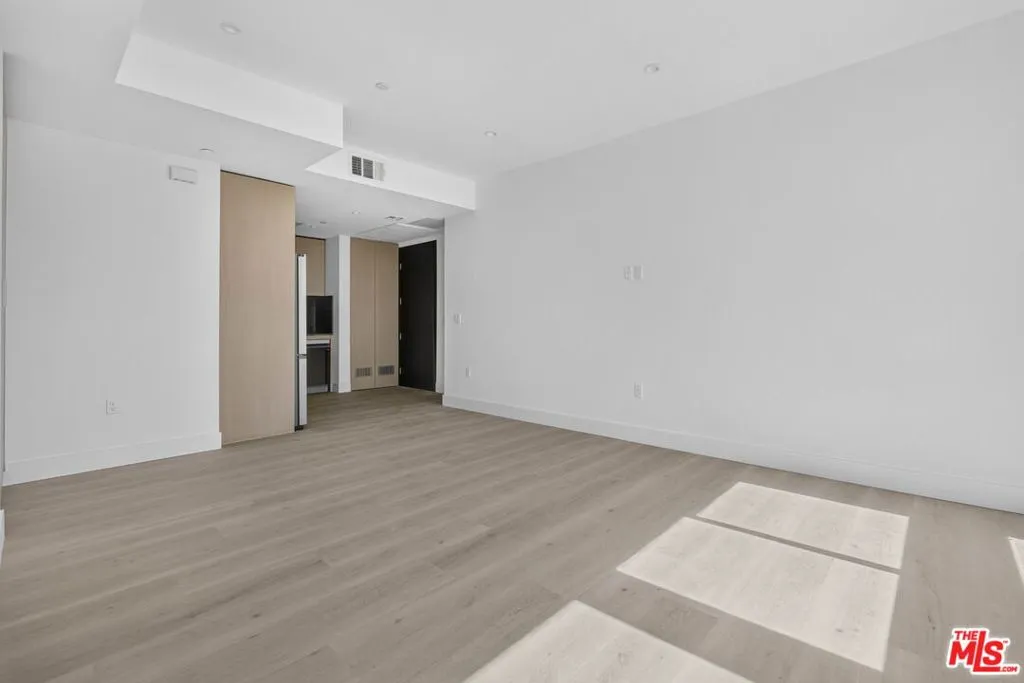 1808 Lincoln Blvd