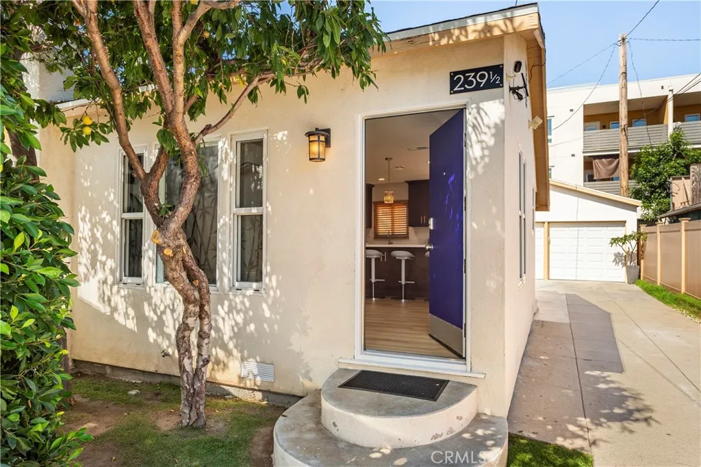 239 W Hillcrest, Inglewood, California 90301 — photo 4
