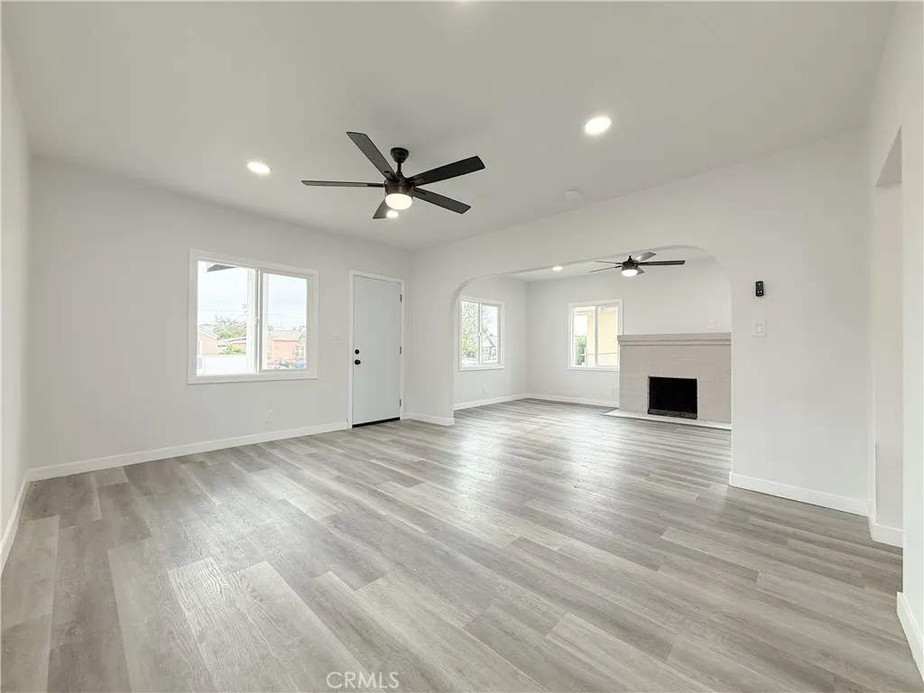 445 E 119th Street, Los Angeles, California 90061 — photo 5