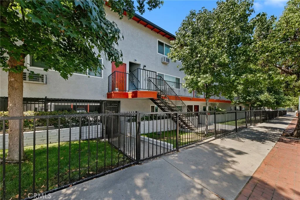 2202 2208 Michigan Avenue, Los Angeles, California 90033 — photo 4