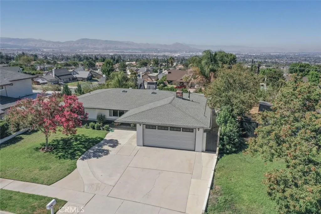 3803 Piedmont, Highland, California 92346 — photo 4