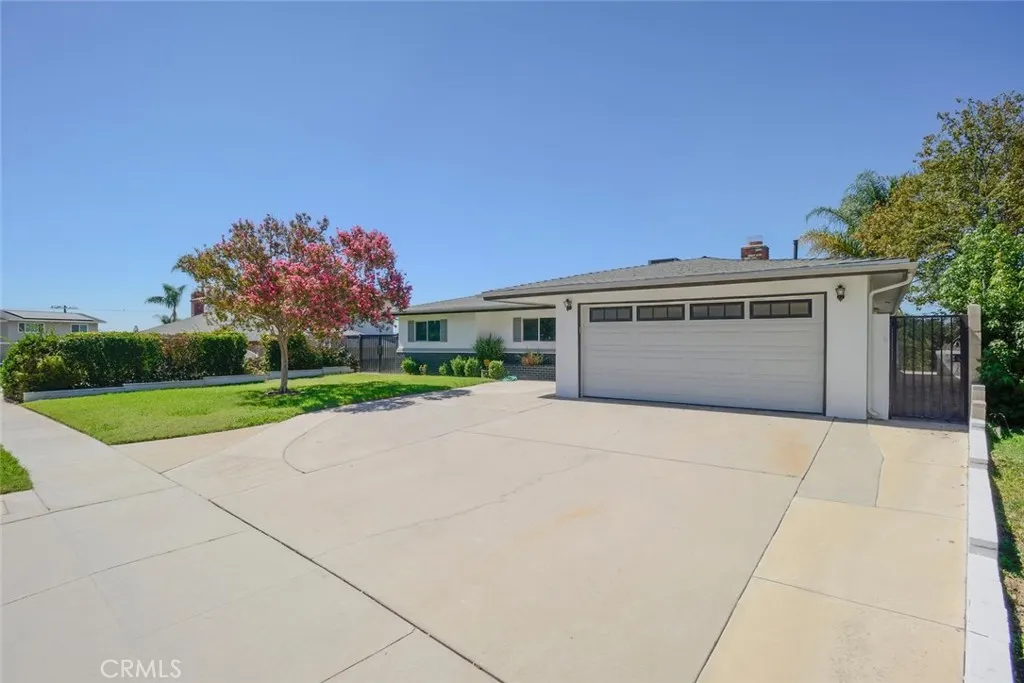 3803 Piedmont, Highland, California 92346 — photo 5