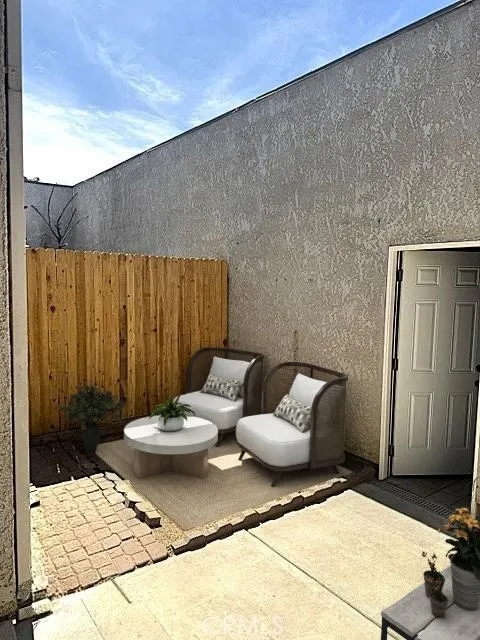 digital staging - patio area