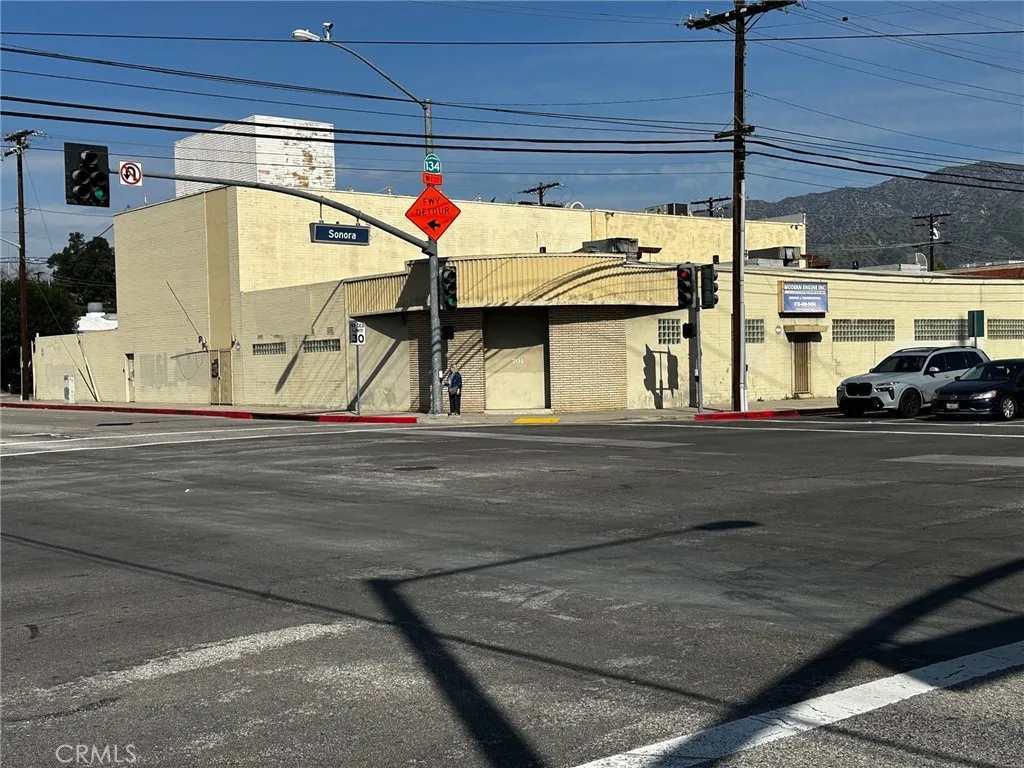 701 Sonora