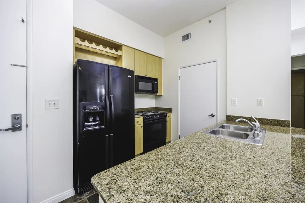 388 E Ocean Boulevard 1401, Long Beach, California 90802 — photo 5