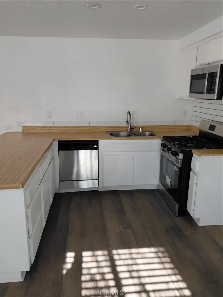 27160 Vista 38