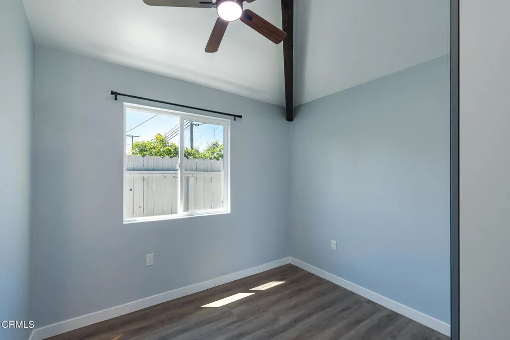 506 Hemlock-7 506 Hemlock-7