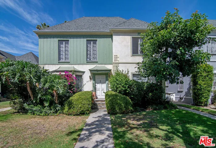 Front of 4-Plex
