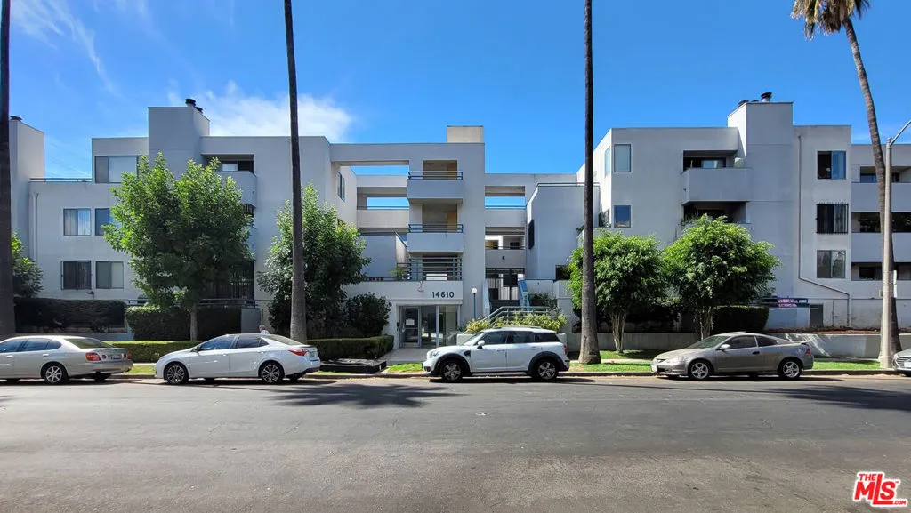 14610 Erwin St