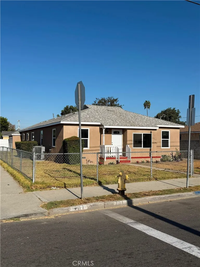701 N Willow Ave
