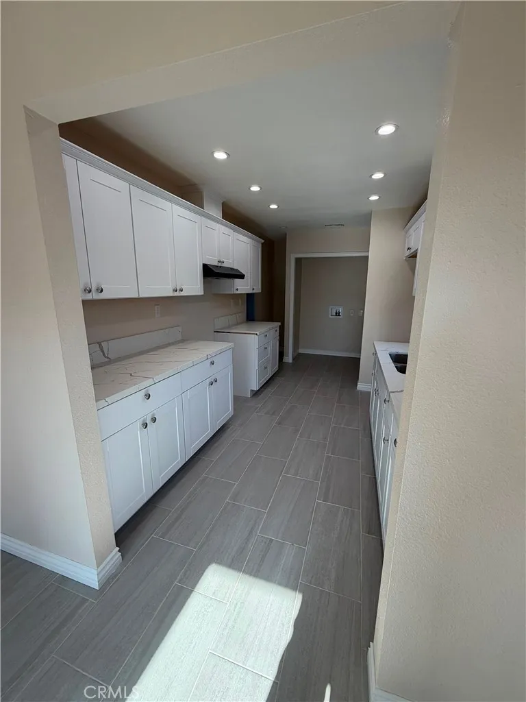 701 N Willow Avenue, Compton, California 90221 — photo 4