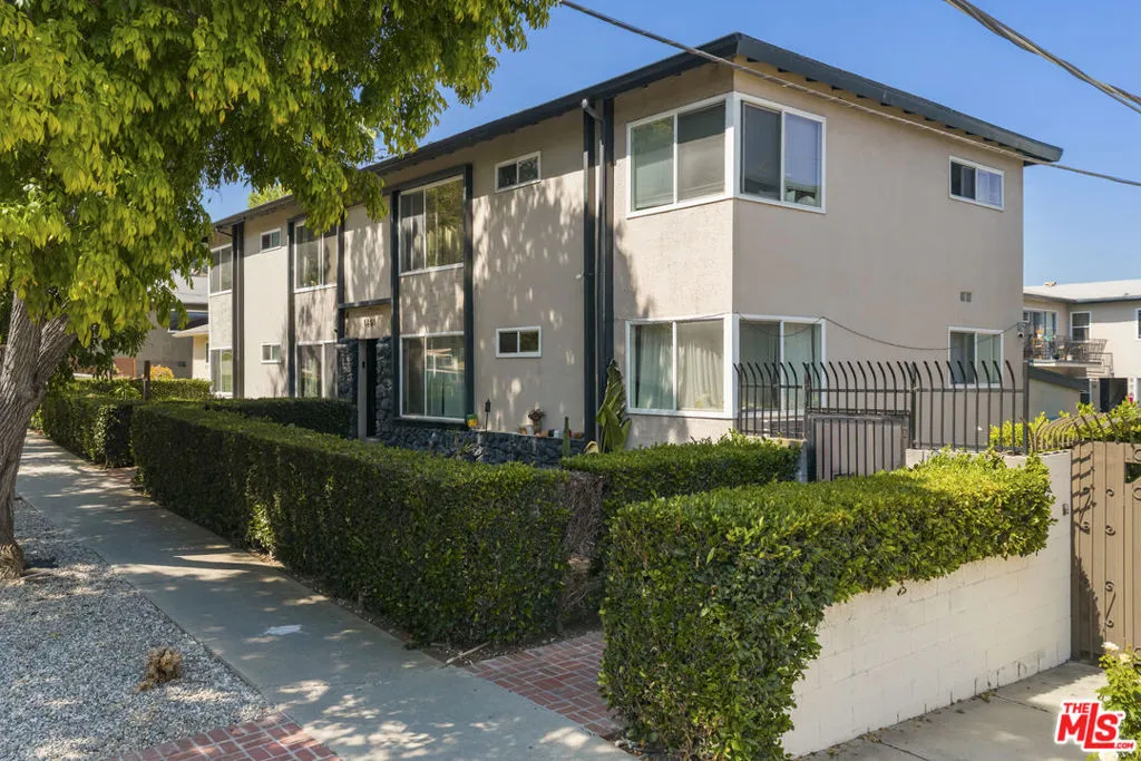 1351 Armadale Avenue, Los Angeles, California 90042 — photo 4