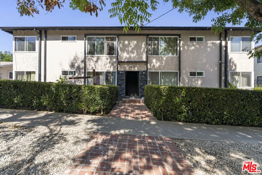 1351 Armadale Avenue, Los Angeles, California 90042 — photo 5